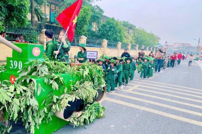 HOẠT ĐỘNG TRẢI NGHIỆM 22/12